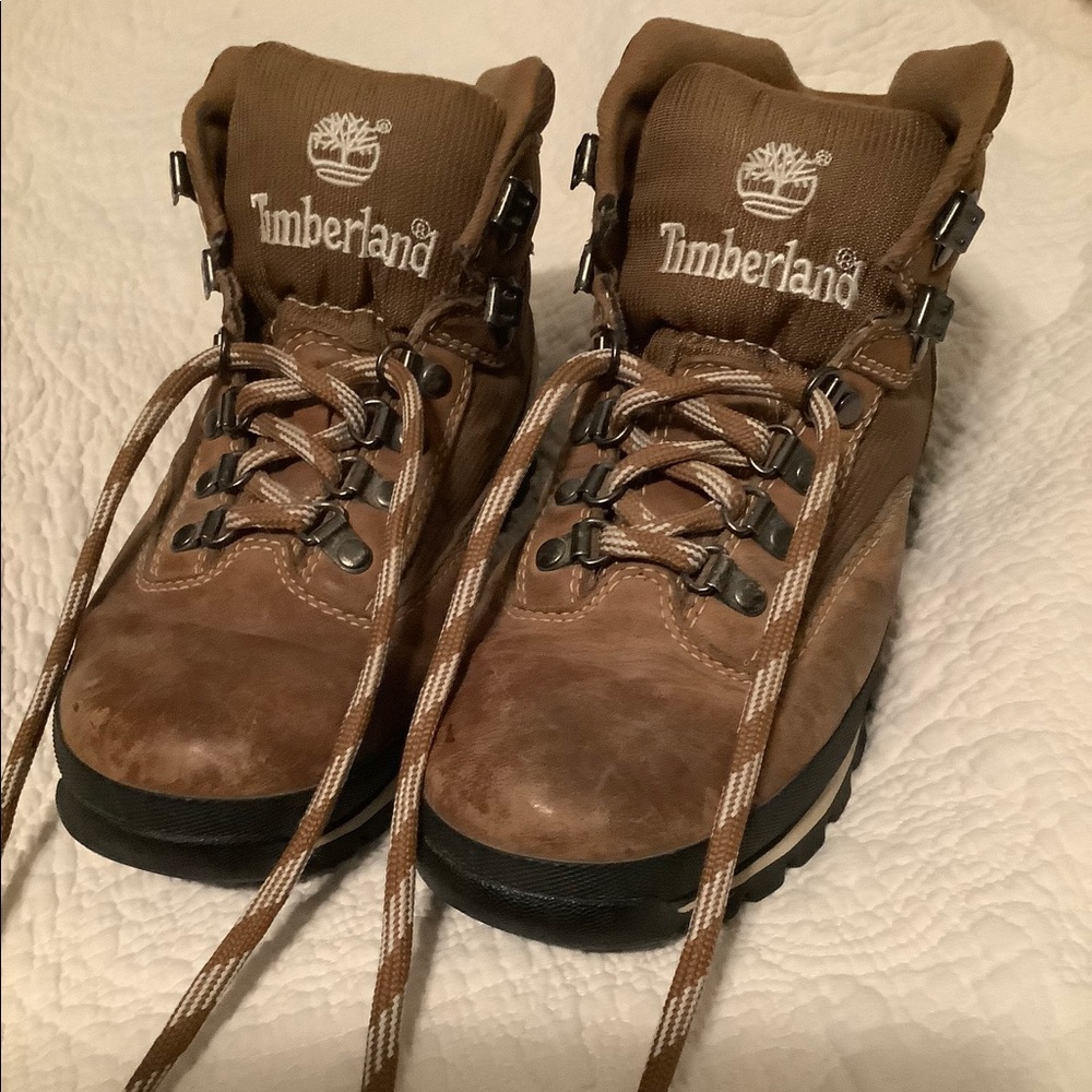 Vintage Timberland 7.5 W great condition